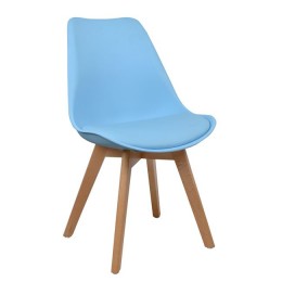 Chair Vegs HM0033.08 with wooden legs and light blue seat 47X56,6X82 cm